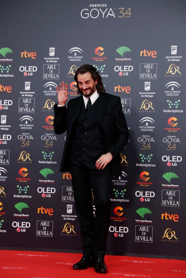 La gran fiesta del cine español ha dado su pistoletazo de salida este sábado 25 de enero en Málaga. El Palacio Martín Carpena de Málaga ha desenrollado su alfombra roja para recibir a todos los invitados a estos Premios Goya 2020.